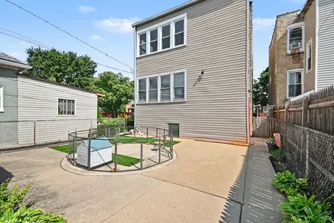 5171 West Bloomingdale Avenue Chicago IL 60639