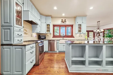 1441 Kathryn Lane Lake Forest IL 60045