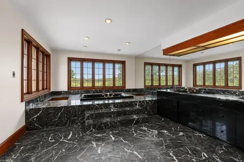 1441 Kathryn Lane Lake Forest IL 60045