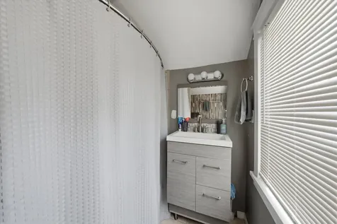 6414 37TH Street Berwyn IL 60402