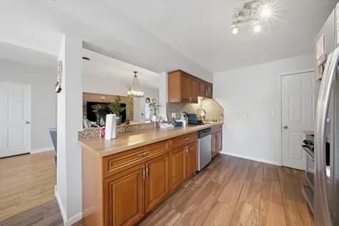6414 37TH Street Berwyn IL 60402