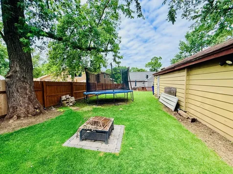 11709 South Hamlin Avenue Alsip IL 60803