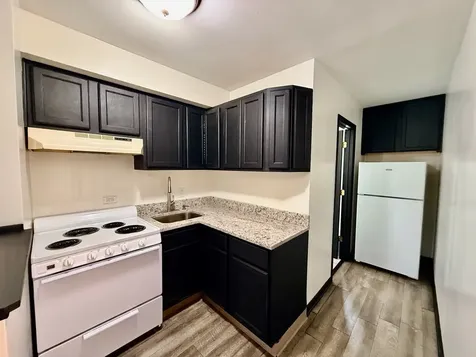 4211 West 95th Street Oak Lawn IL 60453