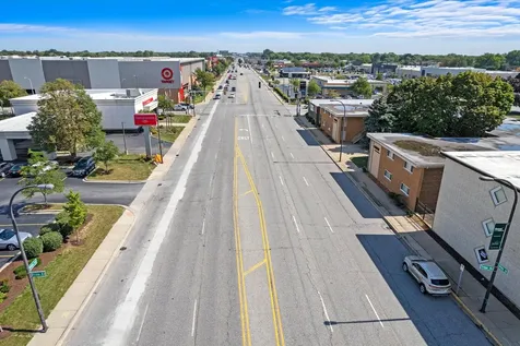 4211 West 95th Street Oak Lawn IL 60453