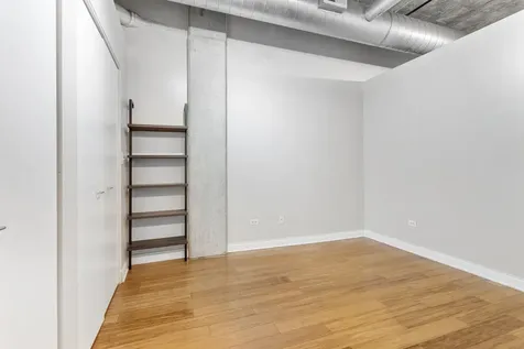 933 West Van Buren Street Chicago IL 60607