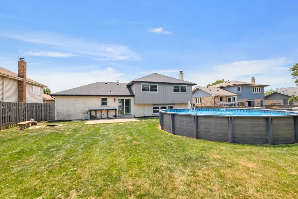 11672 Glenview Drive Orland Park IL 60467
