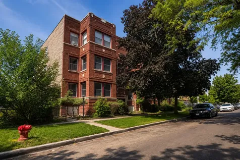1528 East 74th Place Chicago IL 60619