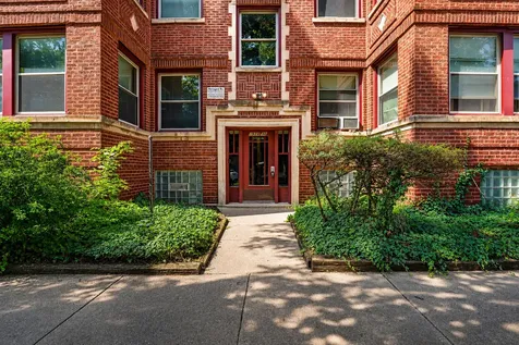 1528 East 74th Place Chicago IL 60619