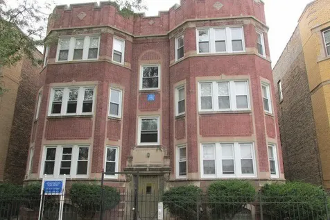 9424 South Laflin Street Chicago IL 60620