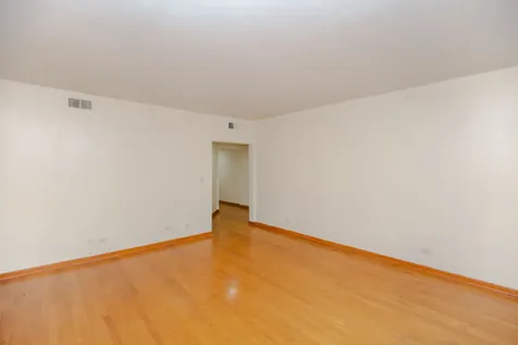 9424 South Laflin Street Chicago IL 60620