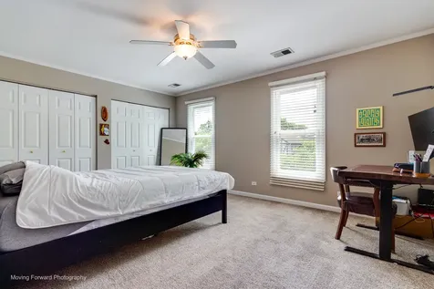 16 West Fern Court Palatine IL 60067