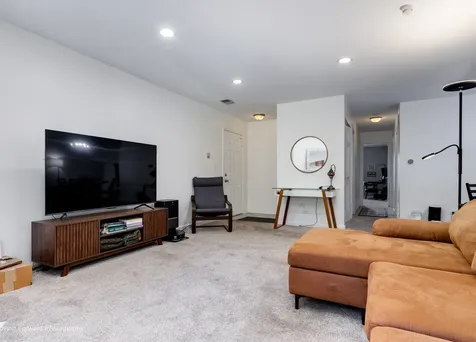 16 West Fern Court Palatine IL 60067