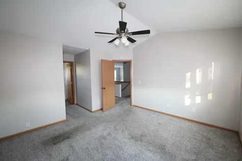 1011 Greenleaf Drive Joliet IL 60436
