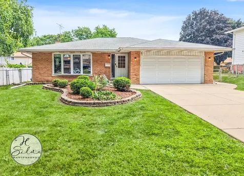4402 Sycamore Lane Rolling Meadows IL 60008