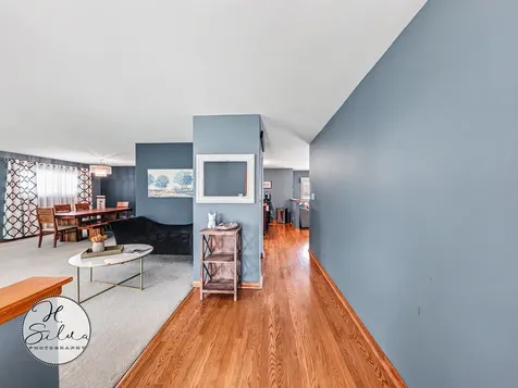4402 Sycamore Lane Rolling Meadows IL 60008
