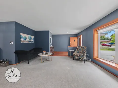 4402 Sycamore Lane Rolling Meadows IL 60008