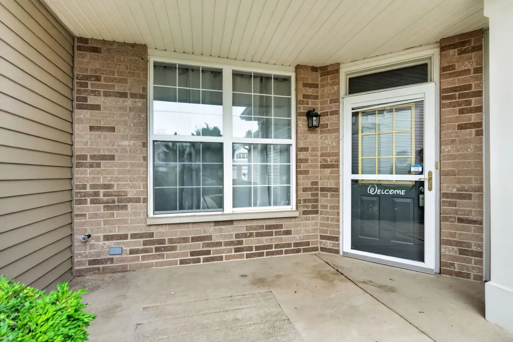24011 Pear Tree Circle Plainfield IL 60585