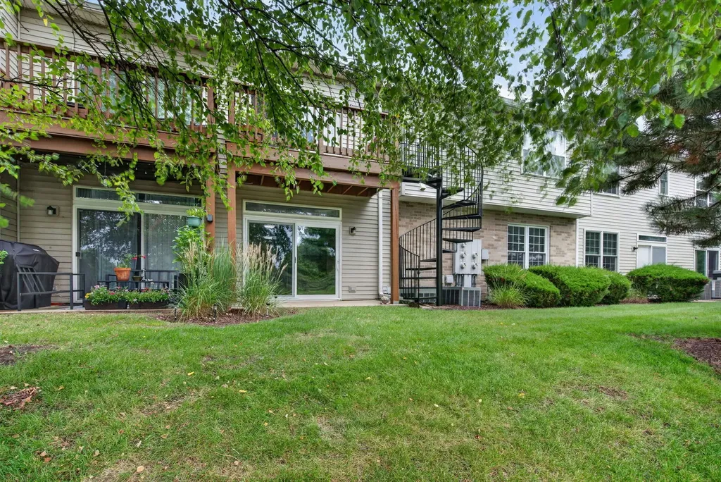 24011 Pear Tree Circle Plainfield IL 60585