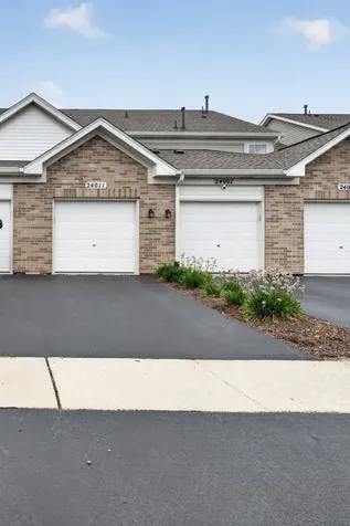 24011 Pear Tree Circle Plainfield IL 60585