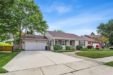 795 Springhill Court Elgin IL 60120
