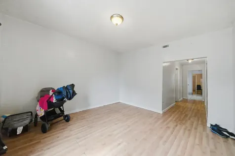 8914 South Exchange Avenue Chicago IL 60617