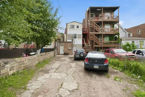 8914 South Exchange Avenue Chicago IL 60617
