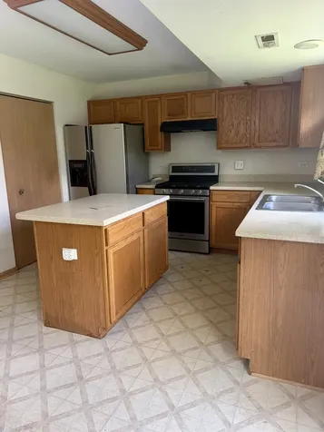 1110 Symphony Drive Aurora IL 60504