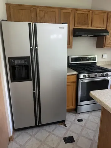 1110 Symphony Drive Aurora IL 60504