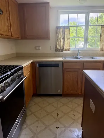 1110 Symphony Drive Aurora IL 60504