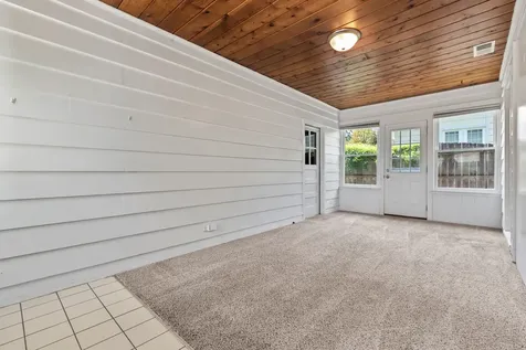 1514 North Washington Street Wheaton IL 60187