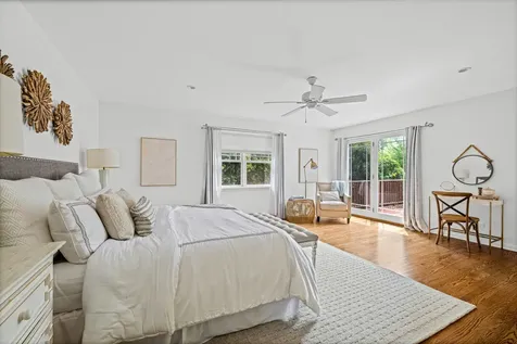 1120 Manor Drive Wilmette IL 60091