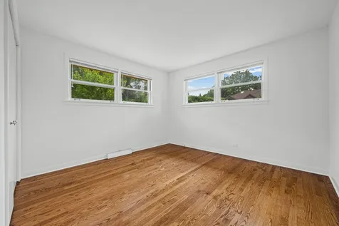 1120 Manor Drive Wilmette IL 60091