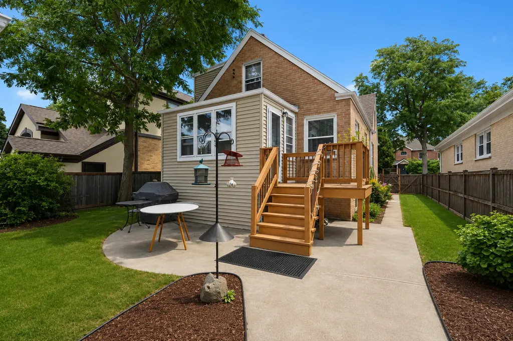 926 Harrison Street Park Ridge IL 60068