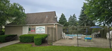 1912 Victoria Road Mundelein IL 60060