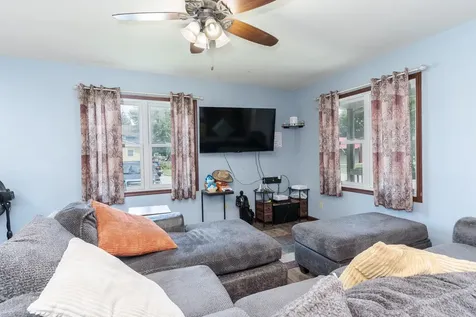 521 West Water Street Pontiac IL 61764