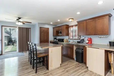 521 West Water Street Pontiac IL 61764
