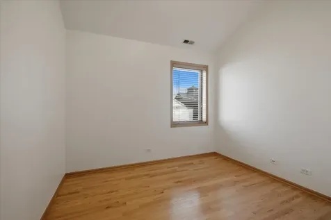 2911 South Farrell Street Chicago IL 60608