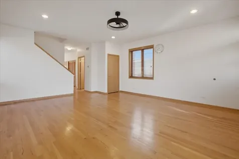 2911 South Farrell Street Chicago IL 60608