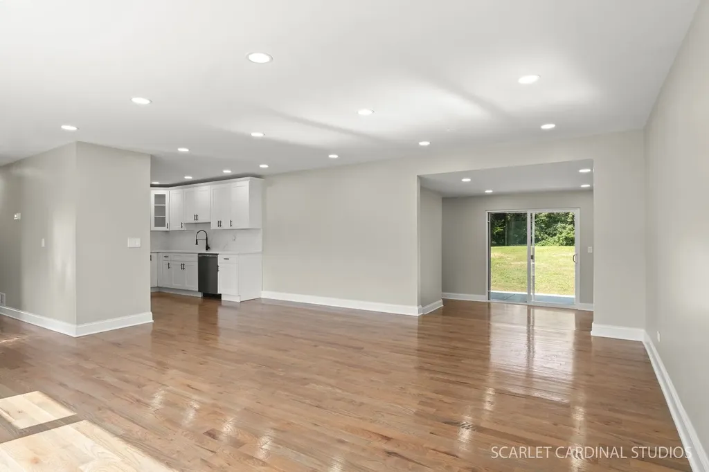 0S 652 South Euclid Avenue Villa Park IL 60181