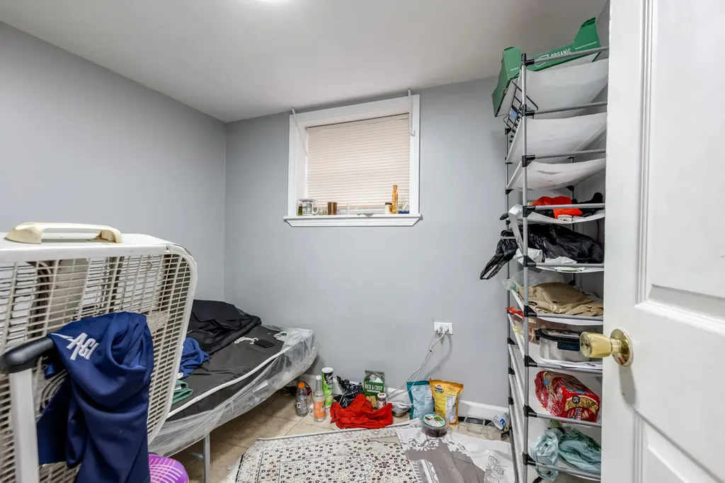 5038 North Harding Avenue Chicago IL 60625