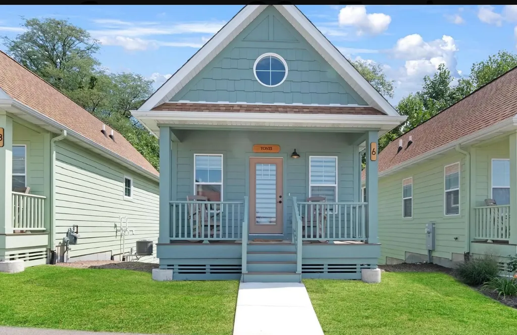 100 Great Loop Drive #6 Ottawa IL 61350