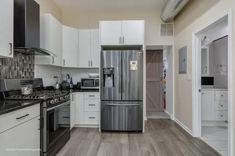 522 North Armour Street Chicago IL 60642