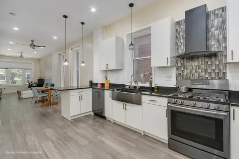 522 North Armour Street Chicago IL 60642
