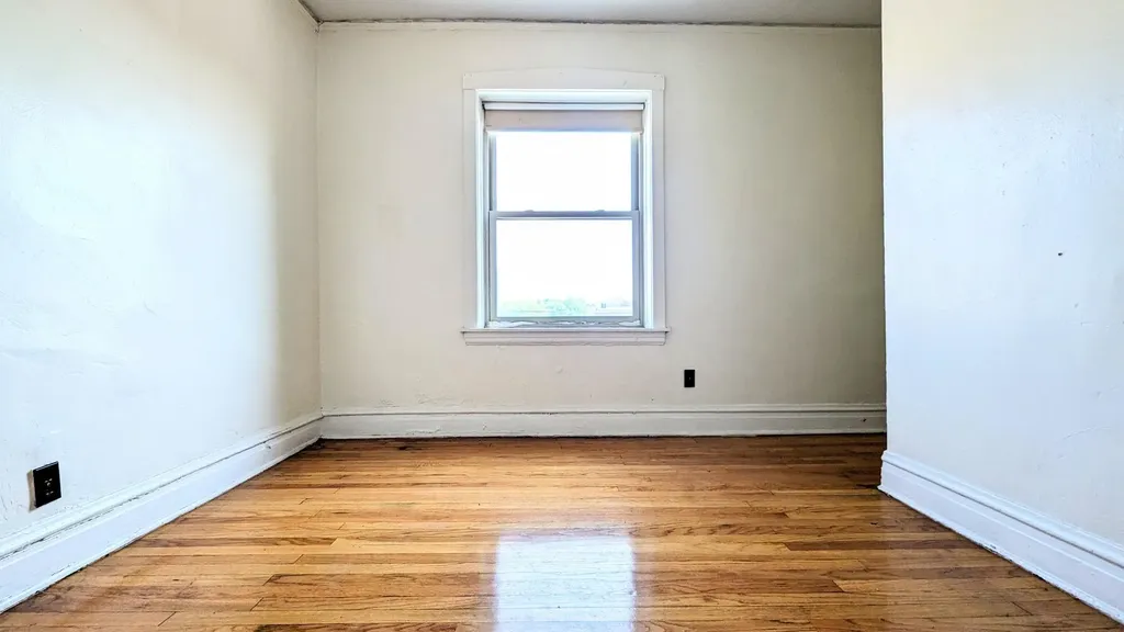 3819 West Fillmore Street Chicago IL 60624