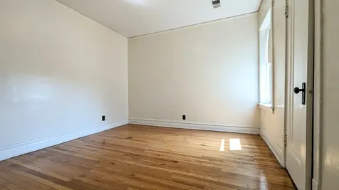 3819 West Fillmore Street Chicago IL 60624