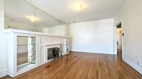 3819 West Fillmore Street Chicago IL 60624