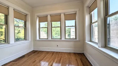 3819 West Fillmore Street Chicago IL 60624