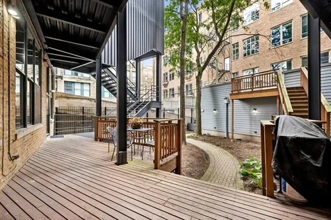 331 South Peoria Street Chicago IL 60607