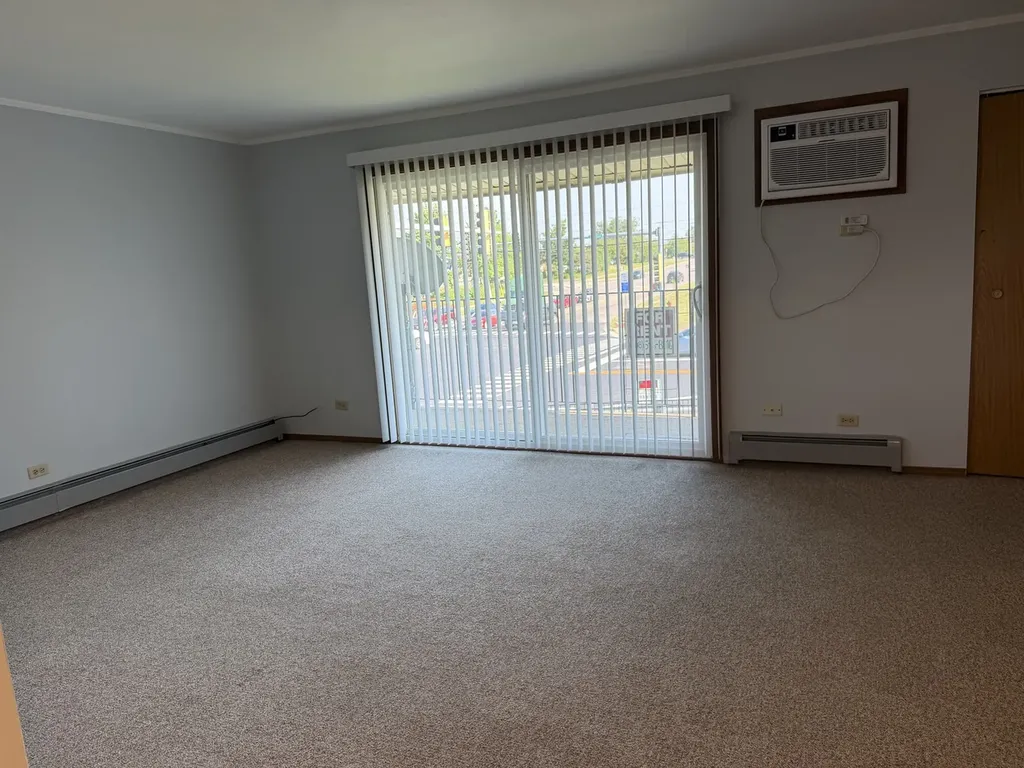 1326 East 159th St 1326 Street Lockport IL 60441