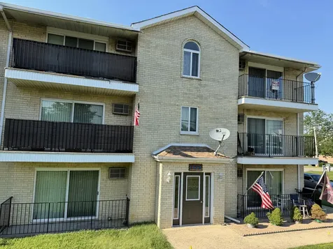 1326 East 159th St 1326 Street Lockport IL 60441